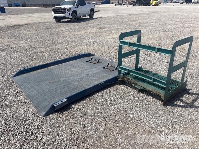 Ramp & Propane Tank Storage Rack Other components