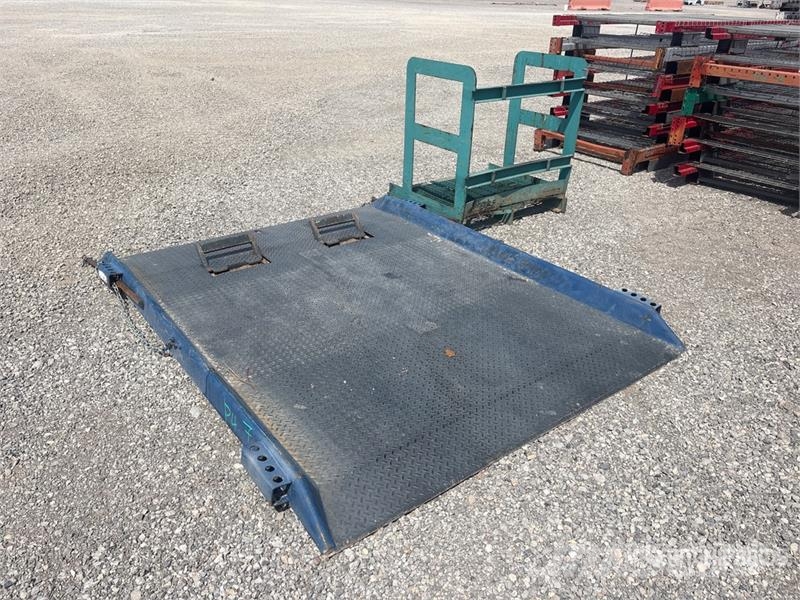  Ramp & Propane Tank Storage Rack Other components