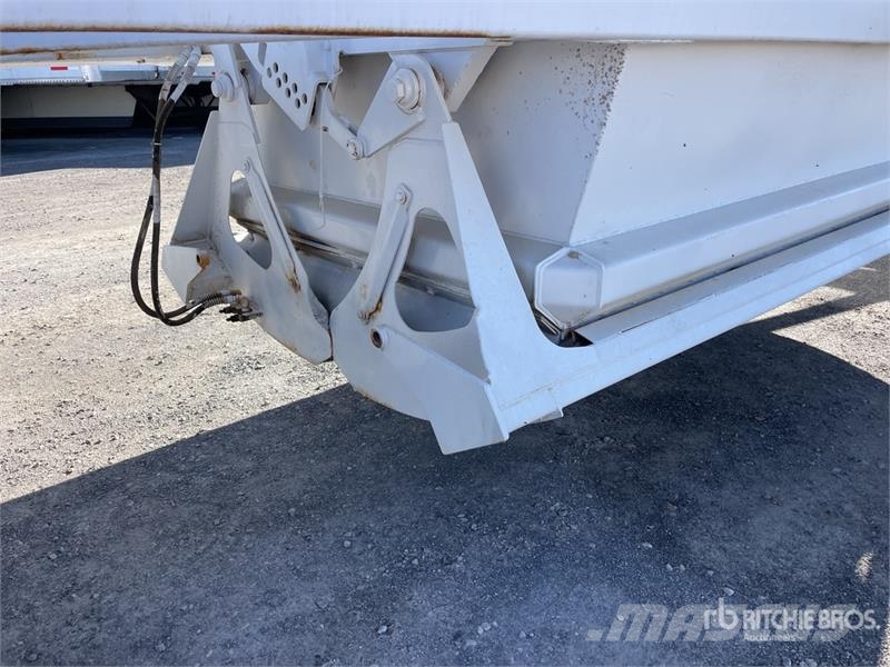 Ranch Tri/A Belly Dump Trailer Damperli römorklari