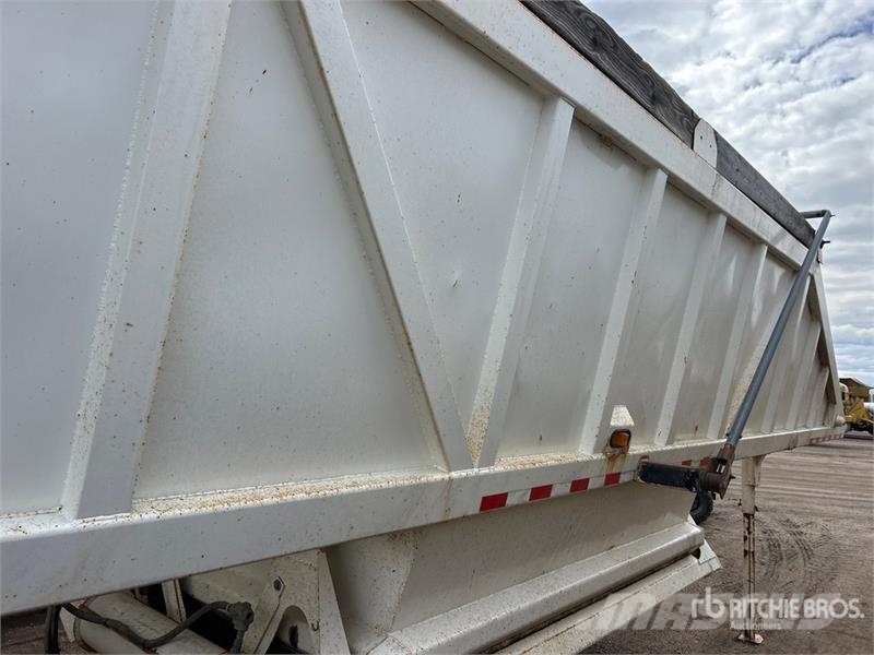 Ranco 40 ft T/A Belly Dump Trailer Rimorchi ribaltabili