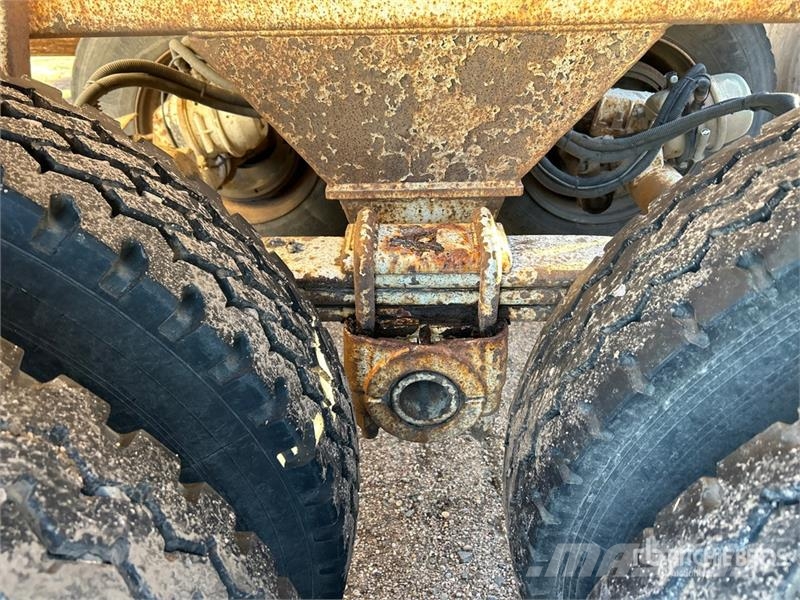 Ranco 40 ft T/A Belly Dump Trailer Самоскиди