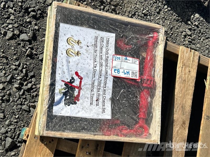  Ratchet Load Binders and 20 ft Chains & G70 7000 l مكونات أخرى