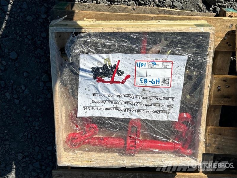  Ratchet Load Binders and 20 ft Chains & G70 7000 l مكونات أخرى