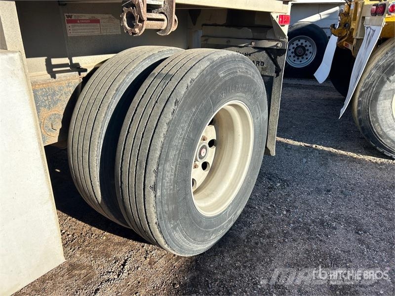 Ravens 1448A66 48 ft T/A Spread Axle Flatbed Trailer Plato/keson prikolice
