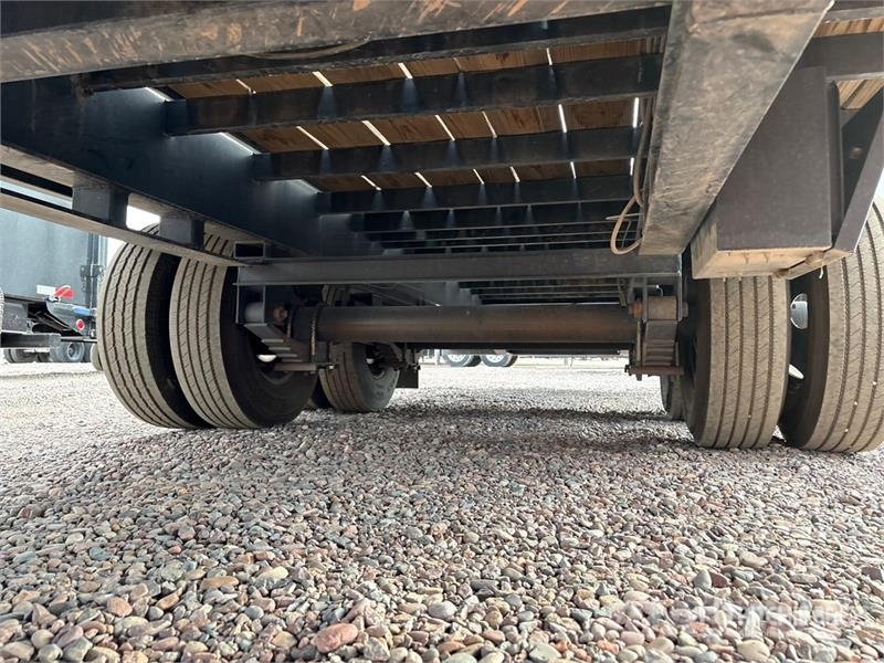 RawMaxx FDX-40-212KHYD 35 ft T/A Gooseneck Equipment Trail Auto pārvadāšanas treileri