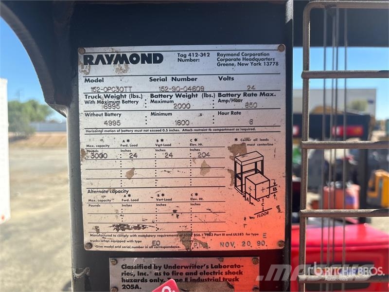 Raymond 152-0PC30TT 3000 lb Order Picker معدات الرفع متوسط المستوى