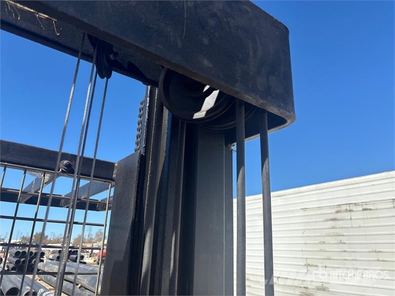 Raymond 152-0PC30TT Order Picker Middelsløftende plukketruck