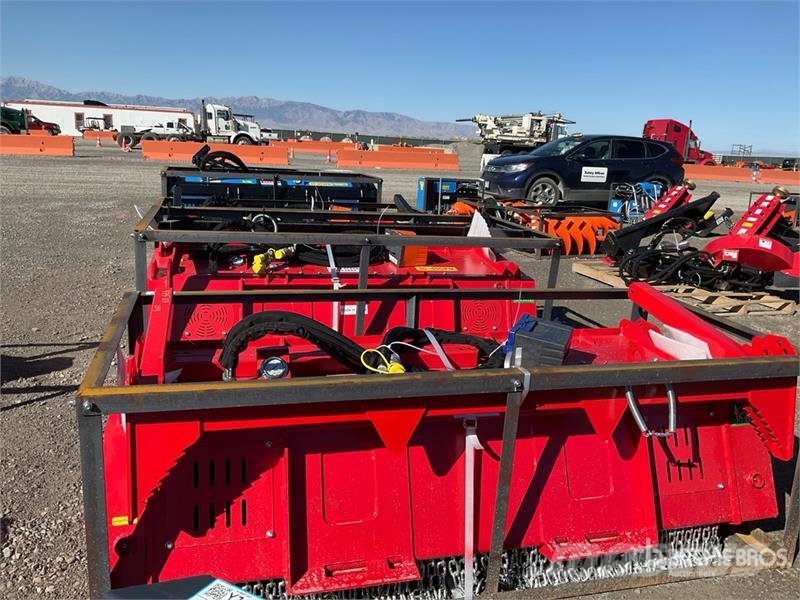  Raytree RMBD72 72 in Drum Skid Steer Mulcher (Unus 松土机