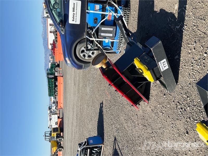 Raytree RMPP680 Skid Steer Post Driver (Unused) Karja-aidat