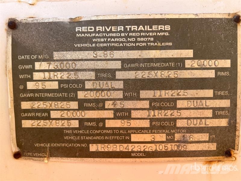 Red River 42 ft Tri/A Belly Dump Trailer Remorque benne