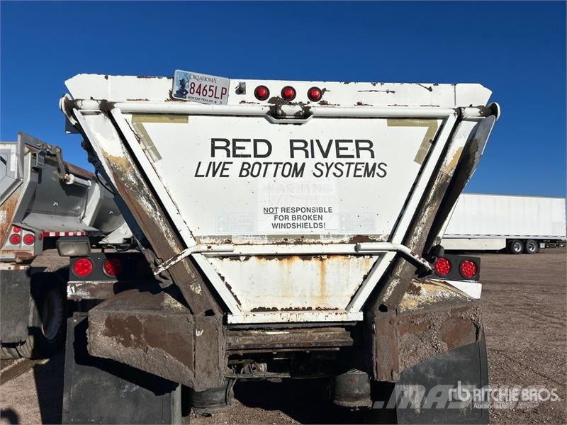 Red River BD237 Напівпричепи з рухомою підлогою