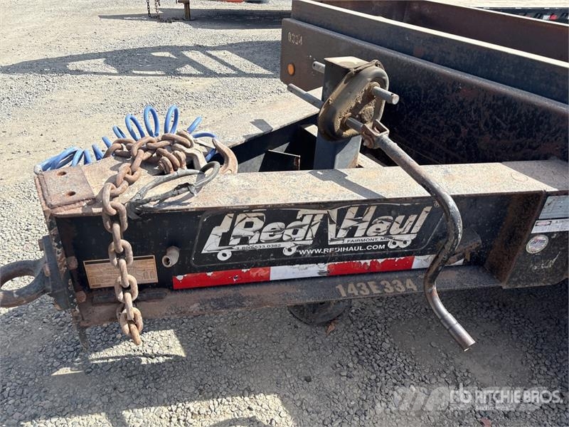 Redi-Haul 30 ft Tri/A Equipment Trailer Rimorchio per il trasporto di veicoli