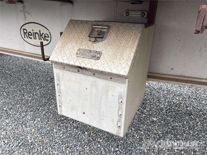  Reinke 45 ft T/A Flatbed Trailer Remolques de cama baja