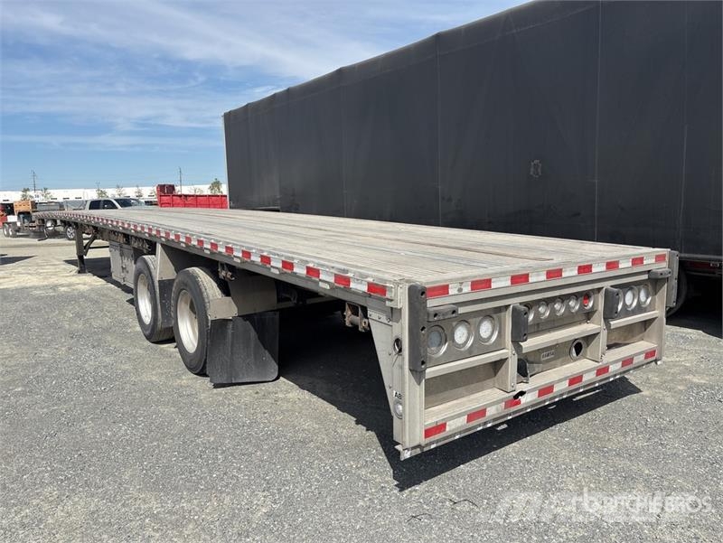 Reitnouer Max Miser Flatbed/Dropside trailers