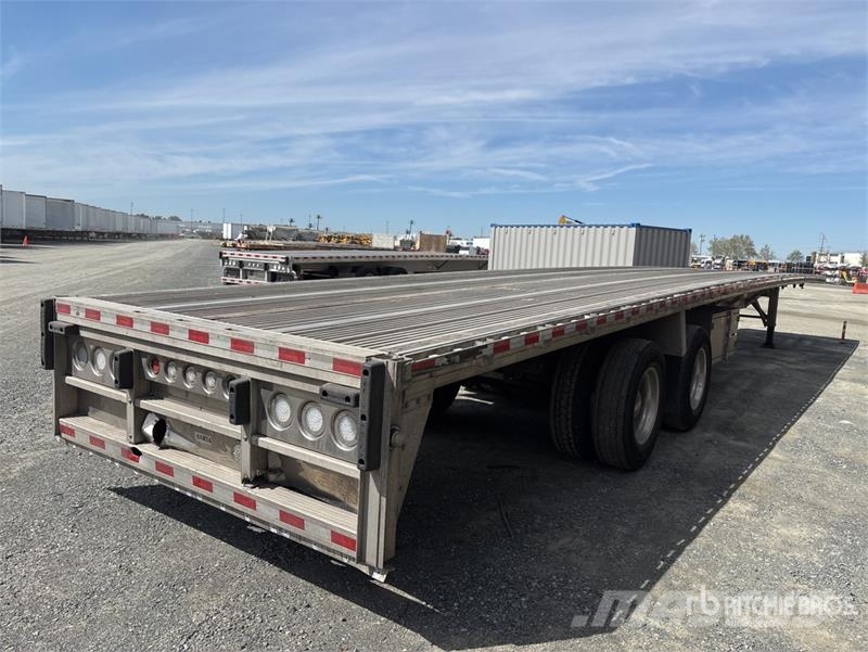 Reitnouer Max Miser Flatbed/Dropside trailers