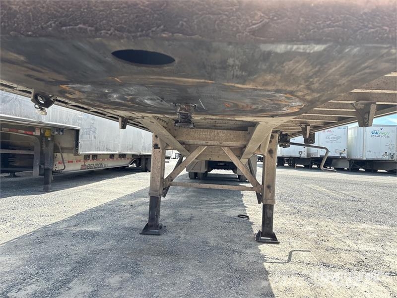 Reitnouer Max Miser Flatbed/Dropside trailers