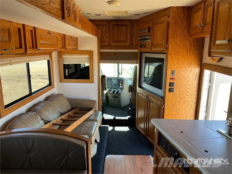 Renegade Classic 17TLQ Motor Home Avtodomi in počitniške prikolice