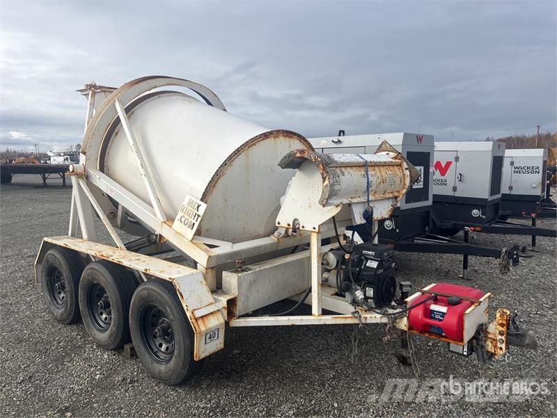 Right Mfg Systems 2DH-3 3 cyd Portable Concrete Mi Betoonisegistid