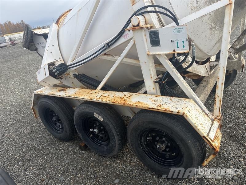 Right Mfg Systems 2DH-3 3 cyd Portable Concrete Mi Betoonisegistid