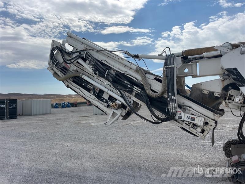 Roadtec RX600-E3 Tracked Cold Planer Дорожные фрезы