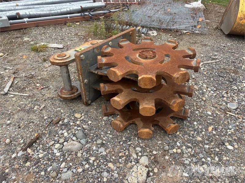 Rockland 24 in Compaction Wheel Walsen