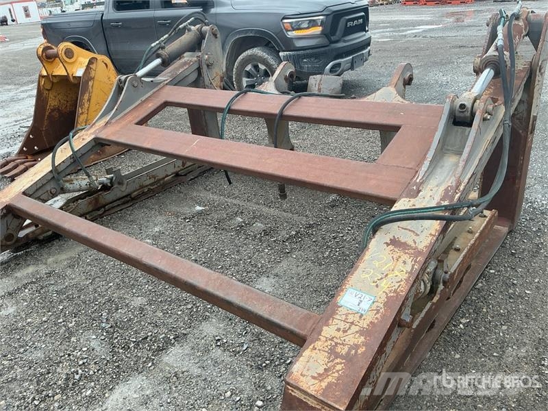 Rockland PG2L70CDE Clamshell Grapple Grapples