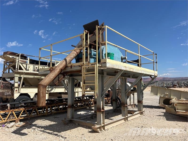 Roll Crusher Rezervni deli za opremo za kamnolome, ravnanje z odpadki in recikliranje