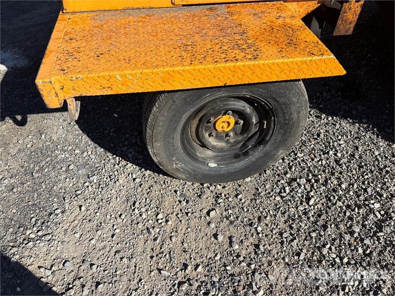 Rosco 4880 Sweepers