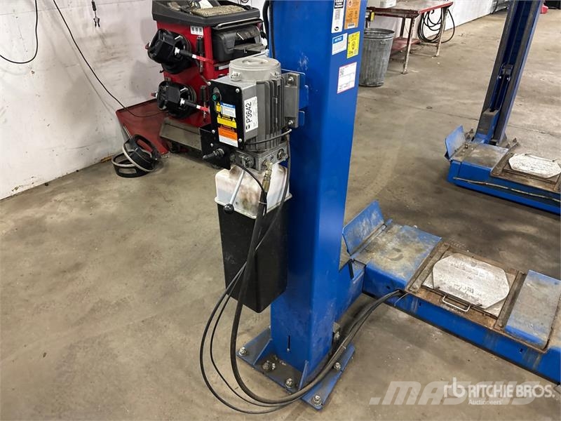 Rotary ARO14N101Y 4 Post 14000 lb Vehicle Lift Gradbeništvo - drugo