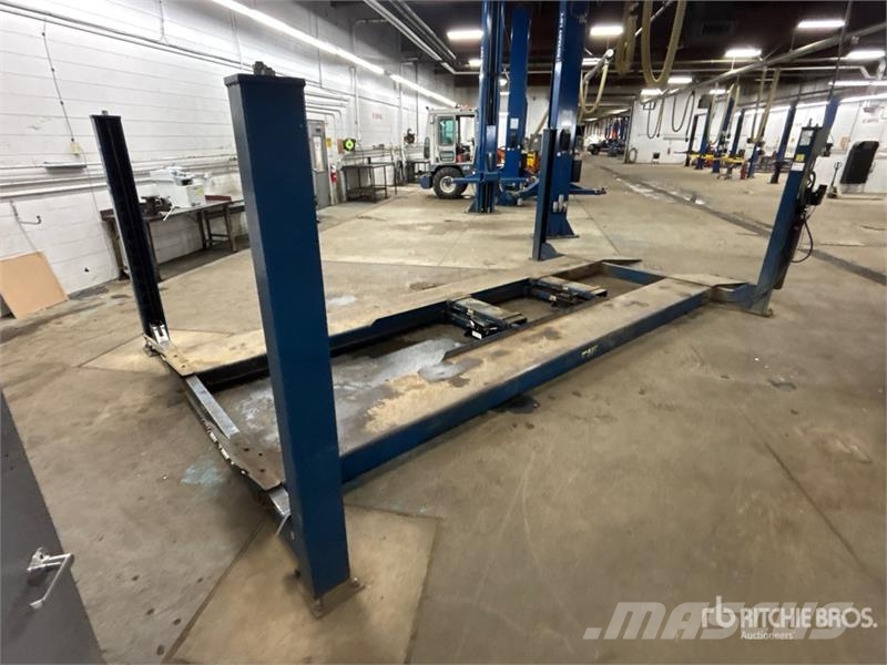  Rotary SM180 4 Post 18000 lb Vehicle Lift Építőipar - Egyebek