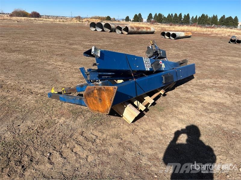  Rotary SP0A7100 2 Post 7000 lb Vehicle Lift Gradbeništvo - drugo