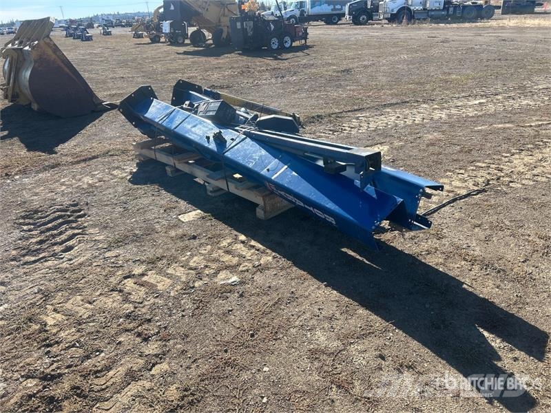 Rotary SP0A9200 2 Post 9000 lb Vehicle Lift Gradbeništvo - drugo
