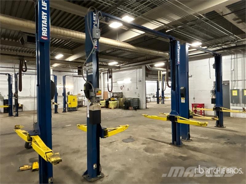  Rotary SPO10N700 2 Post 10000 lb Vehicle Lift Építőipar - Egyebek