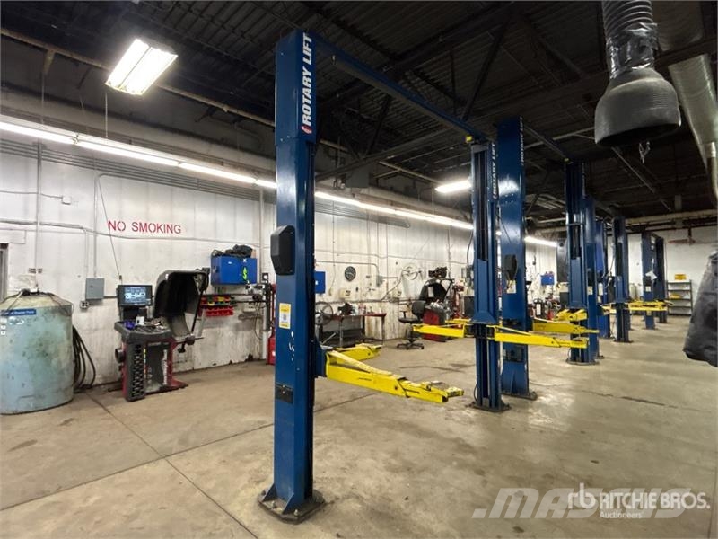  Rotary SPO10N700 2 Post 10000 lb Vehicle Lift معدات البناء - غير ذلك