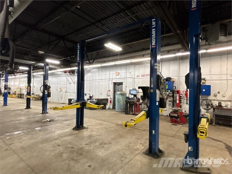  Rotary SPO10N700 2 Post 10000 lb Vehicle Lift معدات البناء - غير ذلك