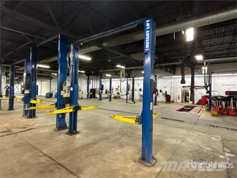  Rotary SPO10N700 2 Post 10000 lb Vehicle Lift معدات البناء - غير ذلك