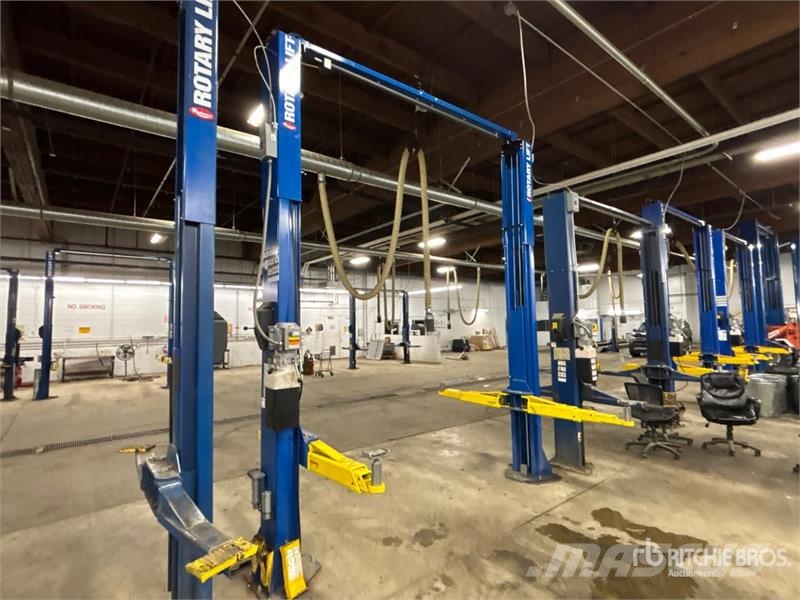 Rotary SPO12N7T5 2 Post 12000 lb Vehicle Lift Építőipar - Egyebek