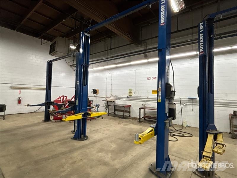 Rotary SPO12N7T5 2 Post 12000 lb Vehicle Lift Építőipar - Egyebek