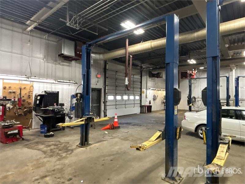  Rotary SPO9-200 2 Post 9000 lb Vehicle Lift Construcción - Otros