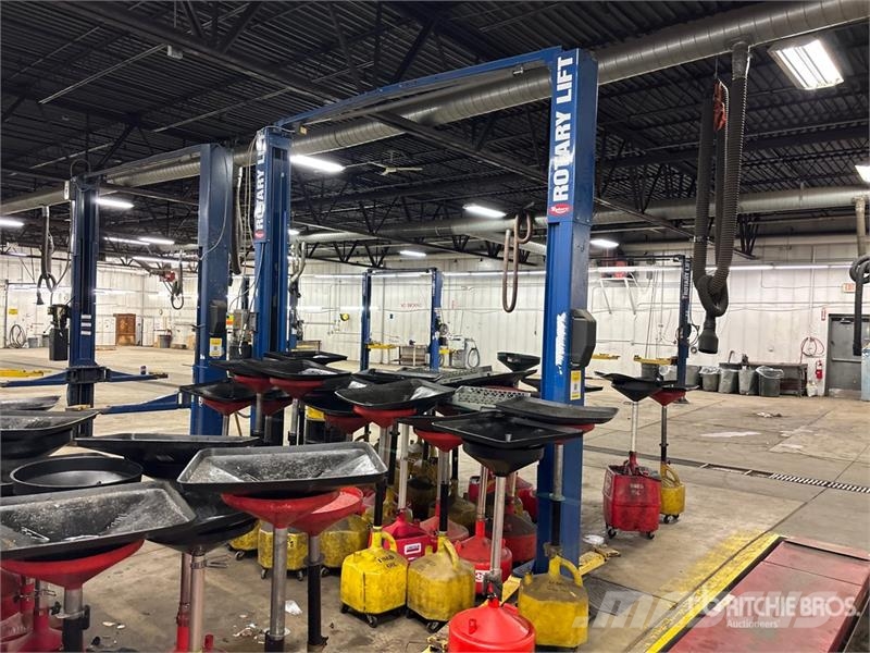  Rotary SPO9N400 2 Post 9000 lb Vehicle Lift Construcción - Otros