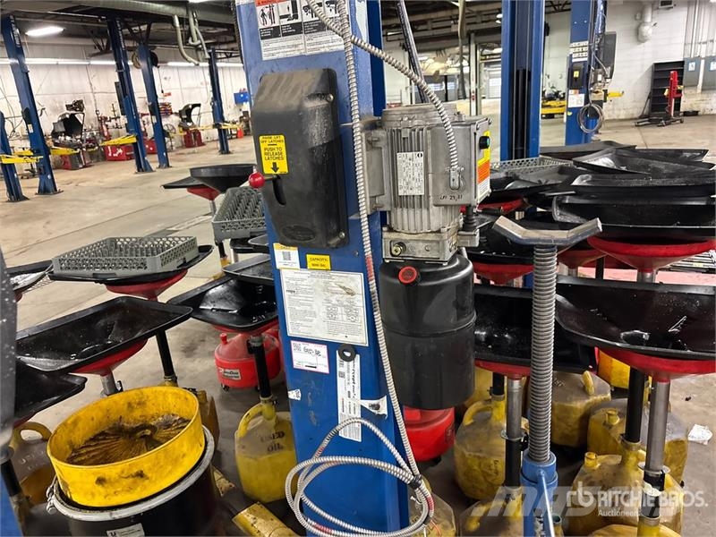  Rotary SPO9N400 2 Post 9000 lb Vehicle Lift Construcción - Otros