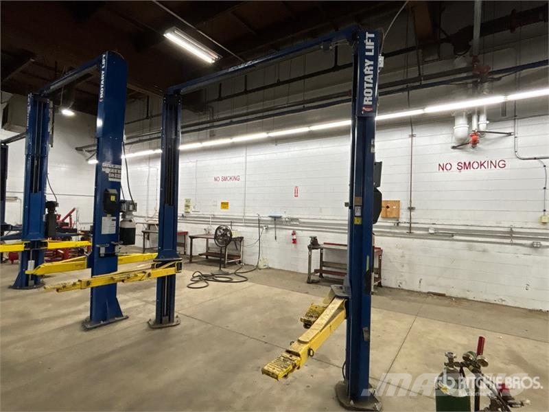Rotary SPOA10N500 2 Post 10000 lb Vehicle Lift Stavebnictví - ostatní