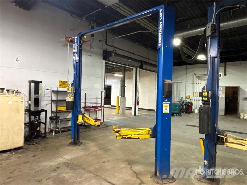  Rotary SPOA10N700 2 Post 10000 lb Vehicle Lift معدات البناء - غير ذلك