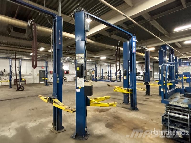  Rotary SPOA10N700 2 Post 10000 lb Vehicle Lift Construcción - Otros