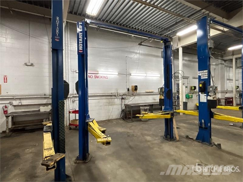 Rotary SPOA10N700 2 Post 10000 lb Vehicle Lift معدات البناء - غير ذلك