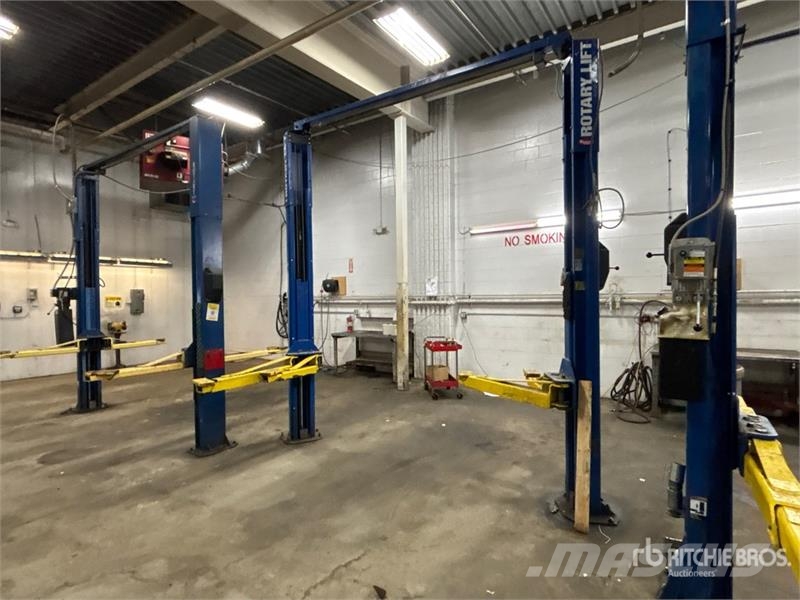 Rotary SPOA10N700 2 Post 10000 lb Vehicle Lift معدات البناء - غير ذلك