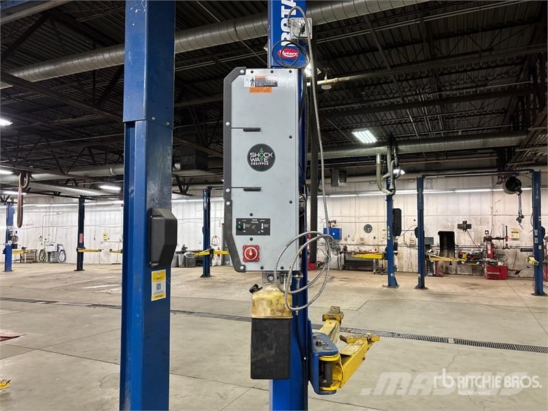 Rotary SPOA10N915 2 Post 10000 lb Vehicle Lift Építőipar - Egyebek