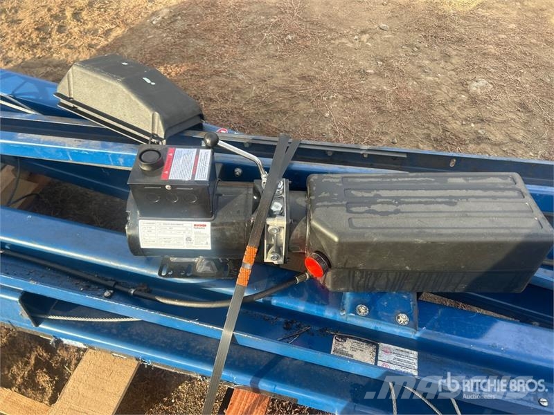 Rotary SPOA7100 2 Post 7000 lb Vehicle Lift Construction - Others