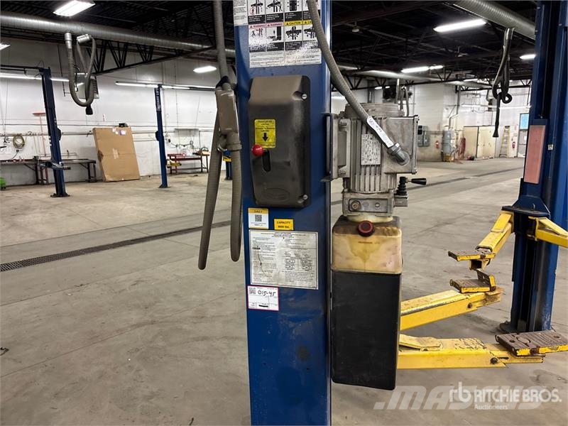  Rotary SPOA9N400 2 Post 9000 lb Vehicle Lift معدات البناء - غير ذلك