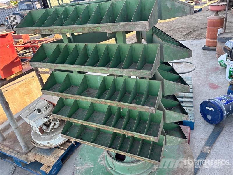  Rotating Storage Rack Storage Rack 燃氣儲存與供應設備